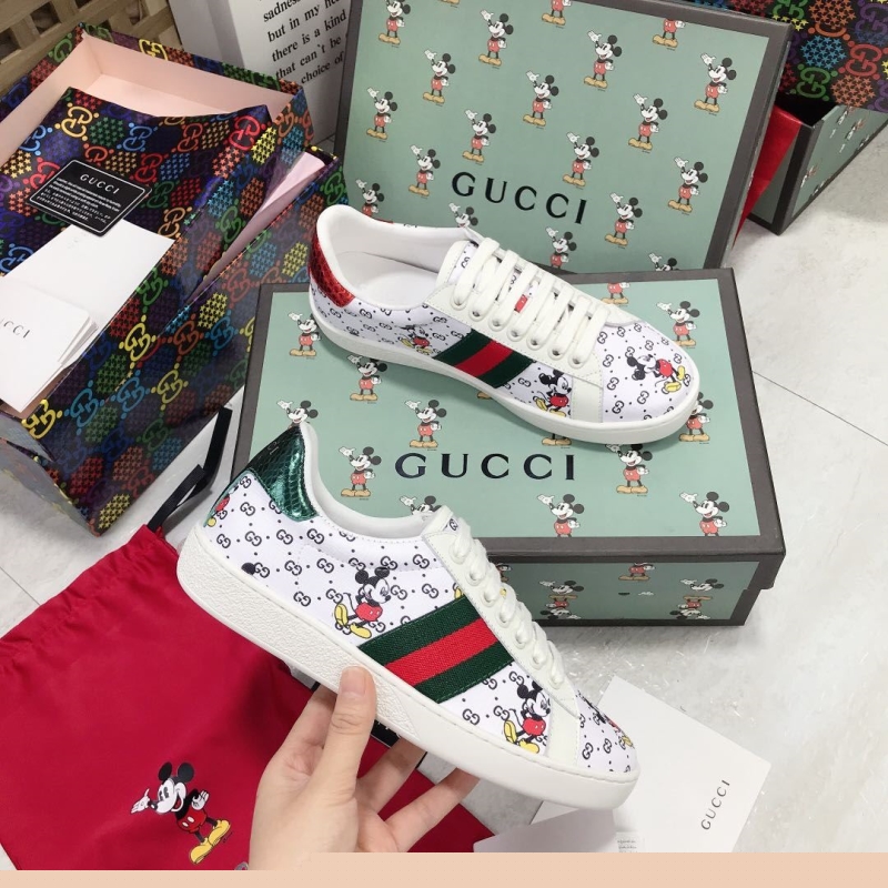 G*u*i casual shoes